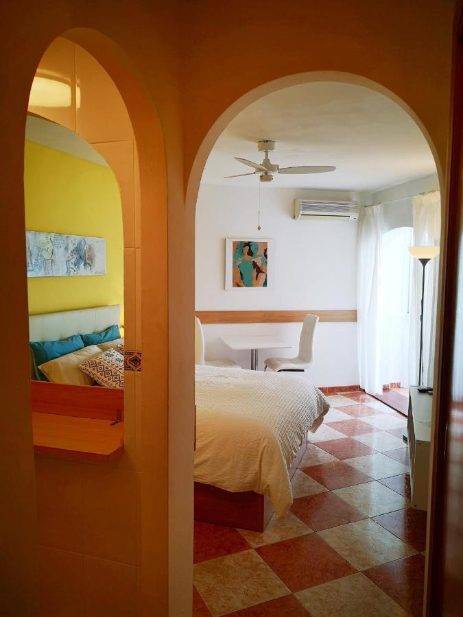 Appartement Studio Beso Del Mar à Nerja Extérieur photo